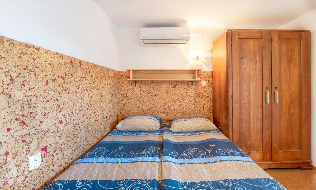 Fortun Estate - Apartmaji Ob Reki Kolpi Farm stay Metlika